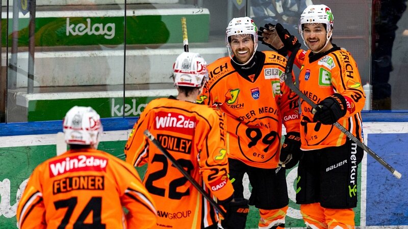 Highlights: 99ers drehen Partie gegen den VSV spät