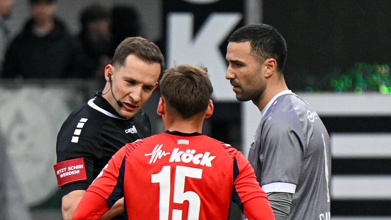 Wurmbrand vs. Stojanovic: Warum gab es keinen Elfmeter?