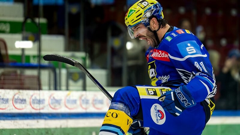 Highlights: VSV bejubelt einen Kantersieg gegen Innsbruck