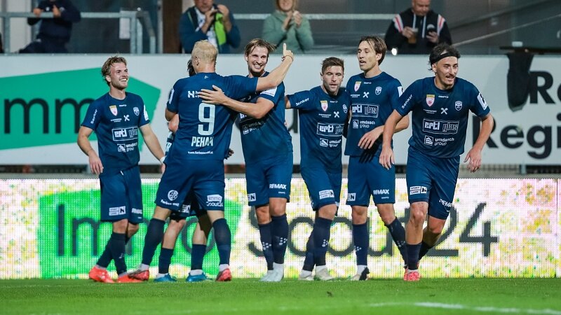 Highlights: Amstetten gewinnt Torspektakel gegen Violets
